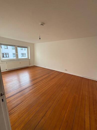 Wohnung zur Miete 1.045 € 3 Zimmer 87,9 m² Geschoss 3/4 frei ab sofort Damperhof Kiel 24103