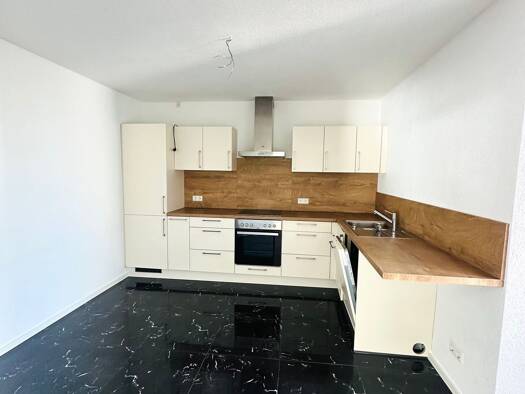 Wohnung zur Miete 1.200 € 3 Zimmer 74 m² Geschoss 1/3 frei ab sofort Lörrach Lörrach 79539
