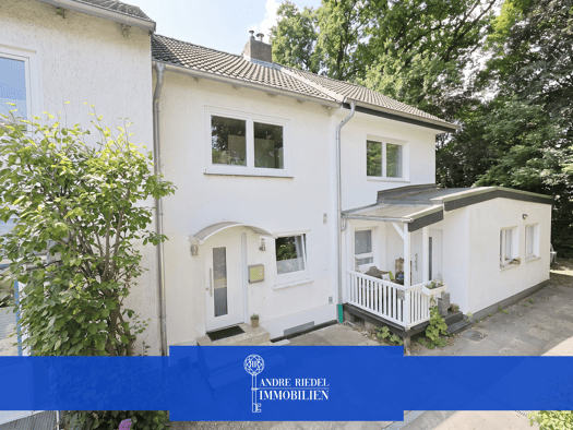 Haus zum Kauf 329.000 € 4 Zimmer 80 m² 145 m² Grundstück Harksheide Norderstedt 22850