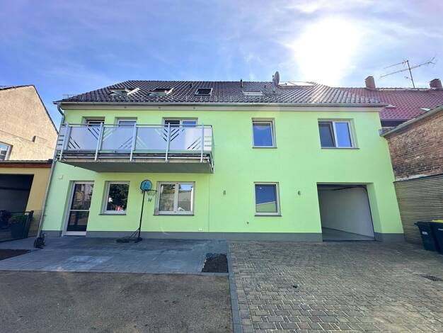 Haus zum Kauf 399.000 € 9 Zimmer 215 m² 339 m² Grundstück Niemegk Niemegk 14823