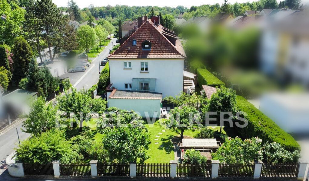 Doppelhaushälfte zum Kauf 575.000 € 8 Zimmer 200 m²<br/>Wohnfläche 584 m²<br/>Grundstück Nordöstlicher Stadtteil Schweinfurt 97422