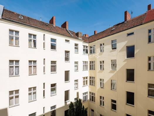 Sonstiges zum Kauf als Kapitalanlage geeignet 4.500.000 € 1.829,5 m² 713 m² Grundstück Moabit Mitte 10553