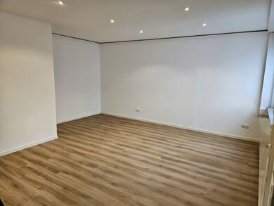 Wohnung zur Miete 600 € 1 Zimmer 24,5 m² Geschoss 1/4 Erlangen-Ost Erlangen 91052