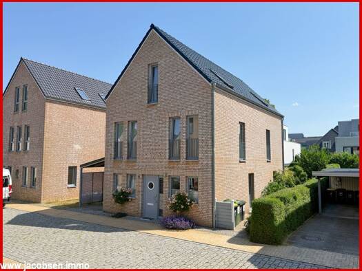 Einfamilienhaus zum Kauf 695.000 € 6 Zimmer 169 m² 260 m² Grundstück Schleswig 24837