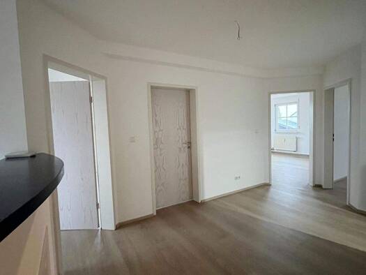 Studio zur Miete 792 € 3 Zimmer 93 m² 1. Geschoss Rötz 92444