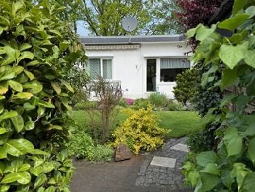 Reihenmittelhaus zum Kauf 420.000 € 3 Zimmer 81,2 m² 331 m² Grundstück Lankwitz Berlin 12249