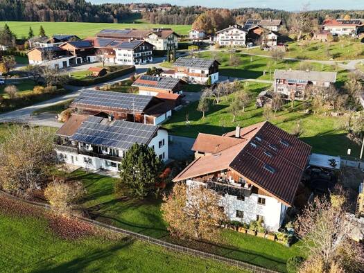 Lagerhalle zur Miete 3,75 € 176 m² Lagerfläche Dettendorf Bad Feilnbach 83075