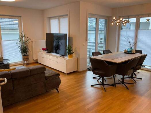 Wohnung zur Miete 816 € 3 Zimmer 85 m² frei ab 01.04.2026 Kelheim 93309