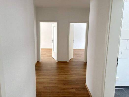 Wohnung zur Miete 960 € 4 Zimmer 91 m² EG Richard-Strauss-Str. 7 Innenstadt Erlangen 91052