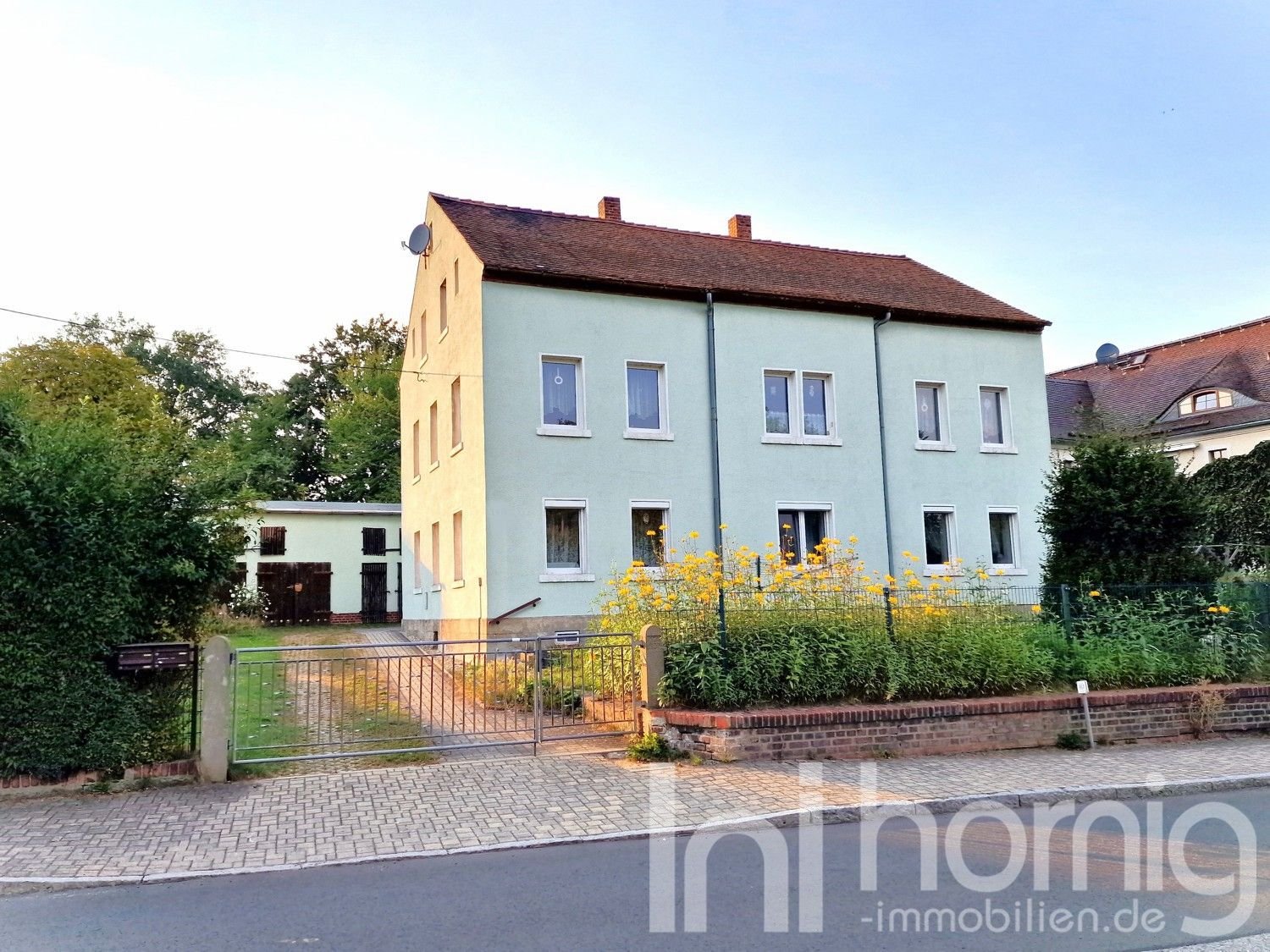 Mehrfamilienhaus zum Kauf provisionsfrei 74.900 € 10 Zimmer 207 m²<br/>Wohnfläche 760 m²<br/>Grundstück Olbersdorf 02785