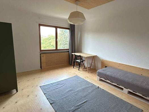WG-Zimmer zur Miete 330 € 17 m² 1. Geschoss frei ab sofort Geisberg 56 Bischmisheim Halberg 66132