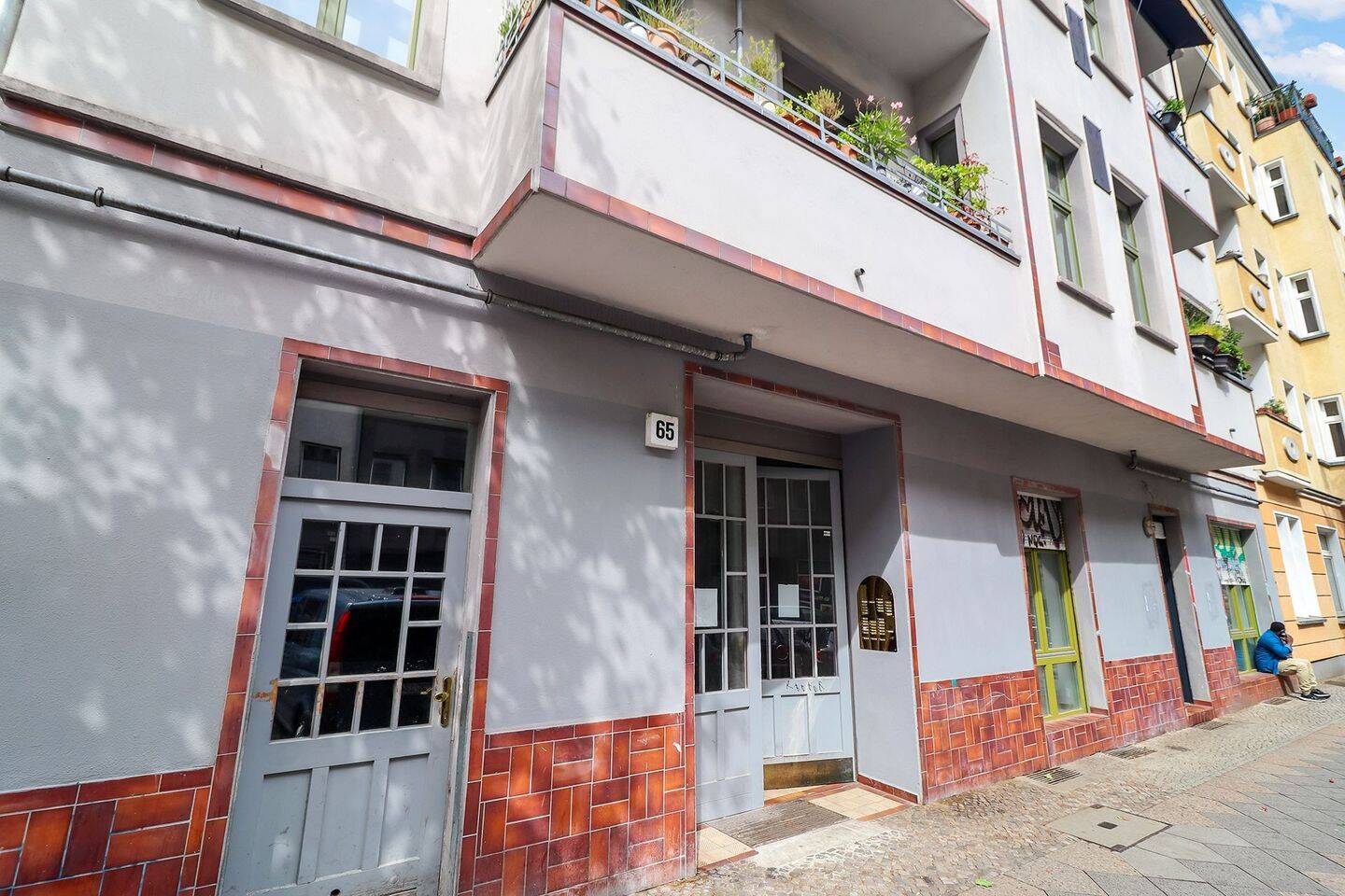 Property thumbnail 2