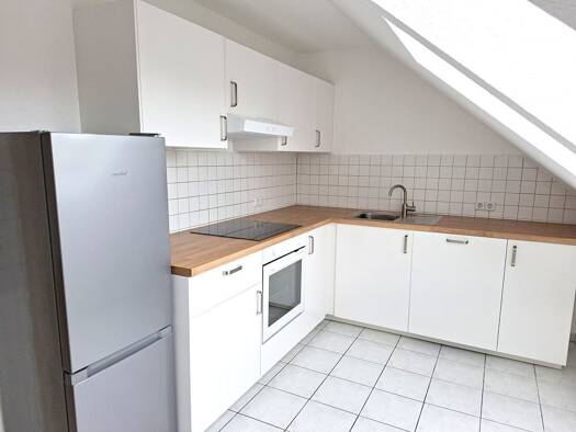 Wohnung zur Miete 294 € 2 Zimmer 69,7 m² frei ab sofort Palmstraße 12 Sonnenberg Chemnitz 09130