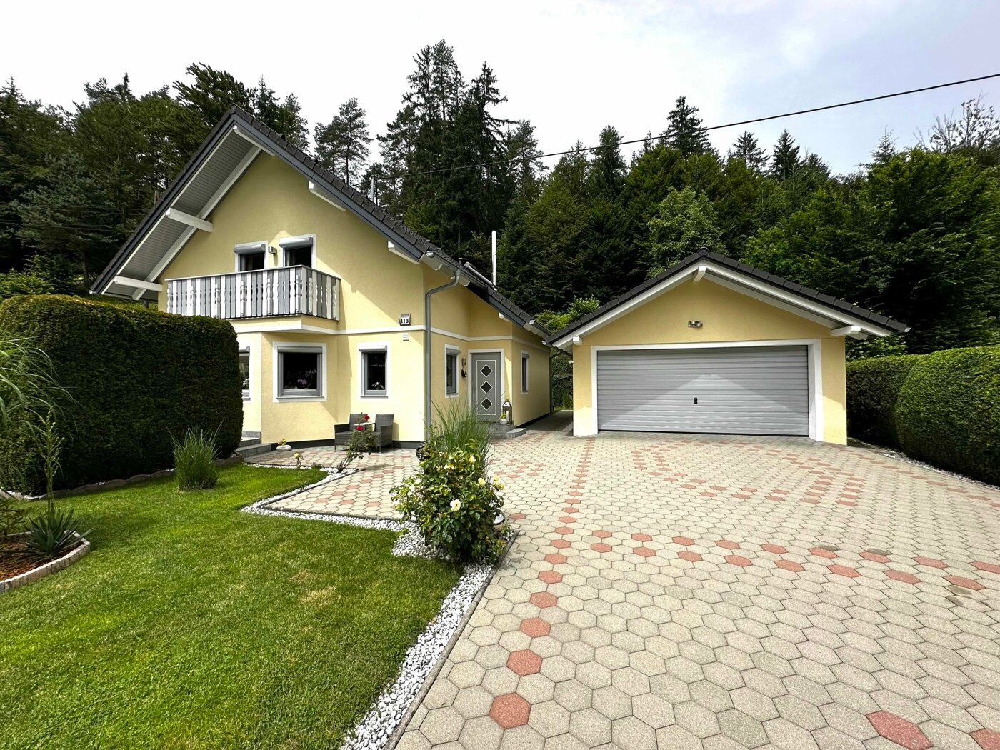 Einfamilienhaus zum Kauf 487.000 € 4 Zimmer 136 m²<br/>Wohnfläche 802 m²<br/>Grundstück Pörtschach am Wörther See 9210