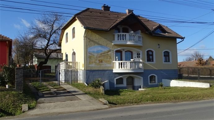 Mehrfamilienhaus zum Kauf 179.000 € 20 Zimmer 488 m²<br/>Wohnfläche 900 m²<br/>Grundstück Zala