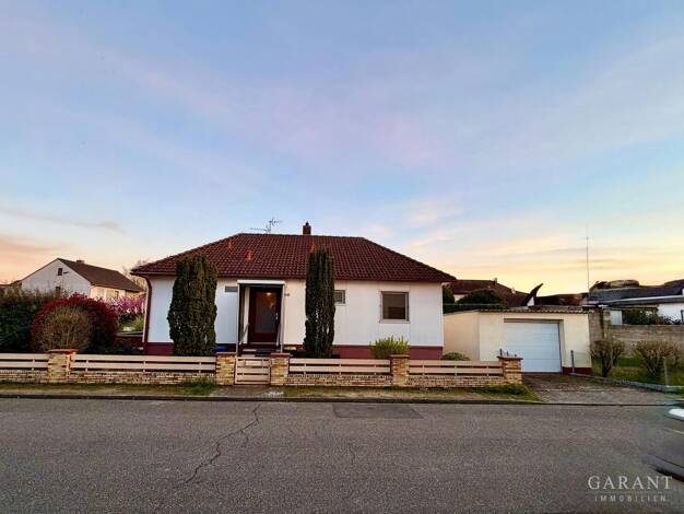 Einfamilienhaus zum Kauf 340.000 € 3 Zimmer 115 m² 530 m² Grundstück Rheindürkheim Worms 67550
