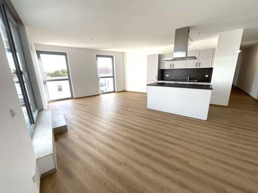 Wohnung zur Miete - Erstbezug 1.493 € 3 Zimmer 111,2 m² 5. Geschoss frei ab 16.12.2025 Nopitschstraße 28 Schweinau Nürnberg 90441