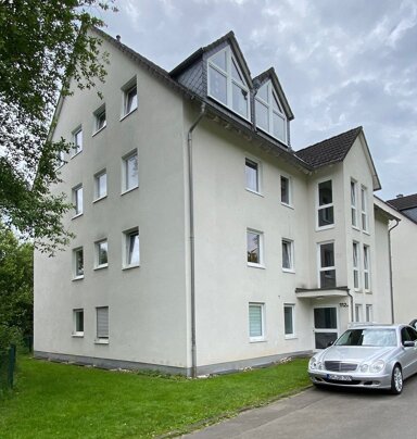 Wohnung zur Miete nur mit Wohnberechtigungsschein 455 € 4 Zimmer 80,5 m² 4. Geschoss frei ab 01.05.2025 Bickenbachstraße 112A Karlskamp Gummersbach 51643