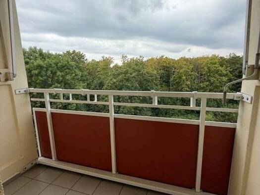 Wohnung zur Miete 635 € 4 Zimmer 74,7 m² 4. Geschoss Paul-Flechsig-Straße 19 Meusdorf Südost 04289