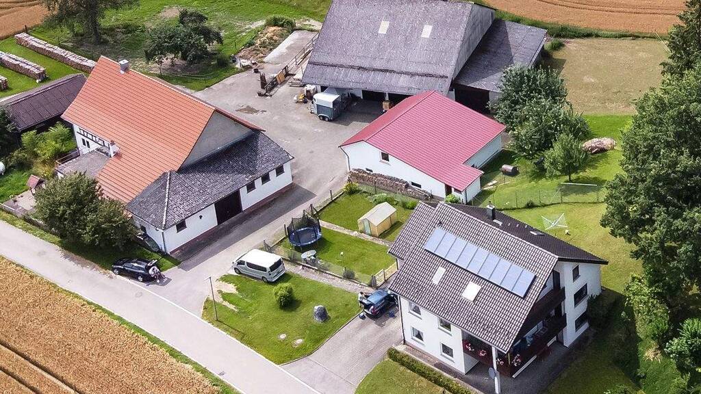 Land-/Forstwirtschaft zum Kauf 1.149.000 € 57.000 m² Grundstück Gaisweiler Pfullendorf 88630