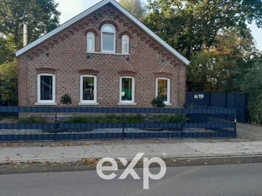 Einfamilienhaus zum Kauf 438.000 € 7 Zimmer 255 m² 2.662 m² Grundstück Weener Weener / Weenermoor 26826