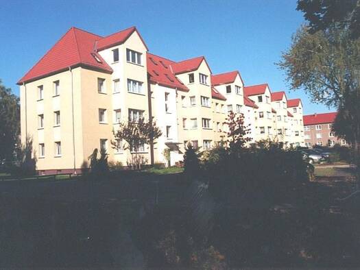 Wohnung zur Miete 447 € 3 Zimmer 77,1 m² 4. Geschoss frei ab 01.11.2026 Schilfbreite 48 Leipziger Str. Leipziger Straße 39120