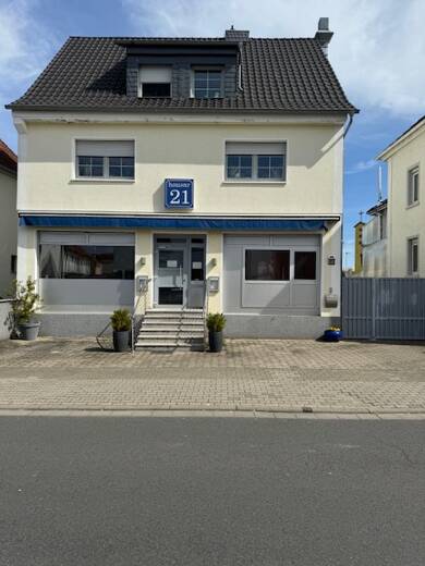 Haus zum Kauf 690.000 € 8 Zimmer 160 m² 473 m² Grundstück Frankfurterstr.21 Dietzenbach Dietzenbach 63128