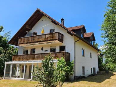 Mehrfamilienhaus zum Kauf 386.000 € 6 Zimmer 310 m² 1.932 m² Grundstück frei ab sofort Beutelsbach Beutelsbach 94501
