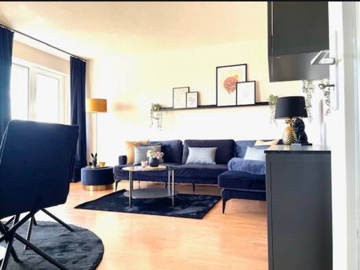 Wohnung zur Miete 925 € 2 Zimmer 65 m² Geschoss 3/4 frei ab sofort Schweinau Nürnberg 90441