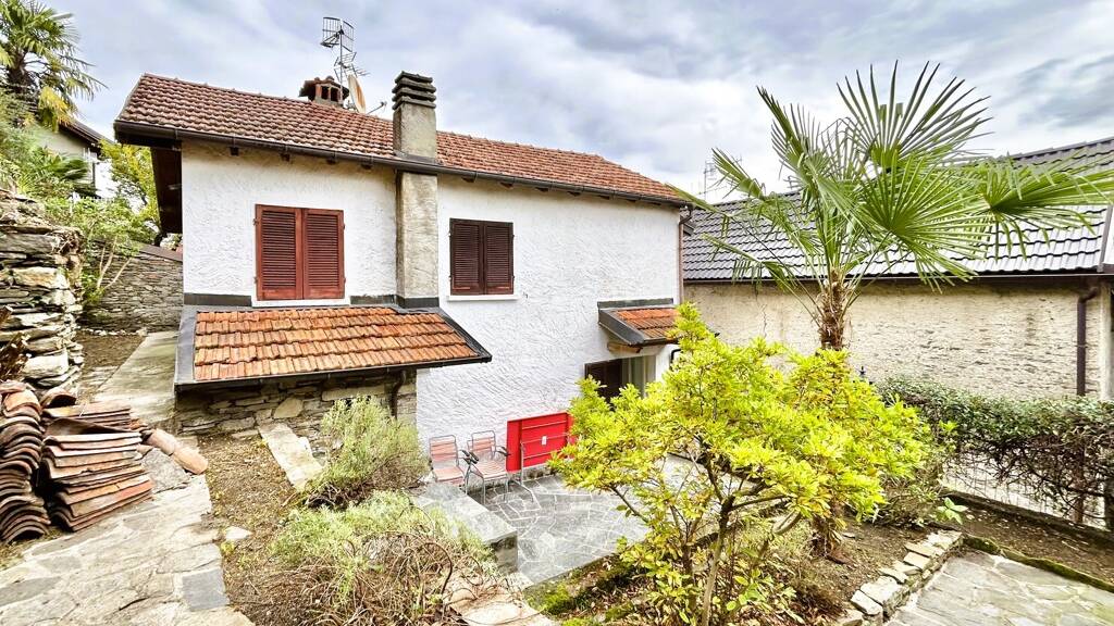 Einfamilienhaus zum Kauf 195.000 € 3 Zimmer 100 m² 300 m² Grundstück frei ab sofort Oggebbio