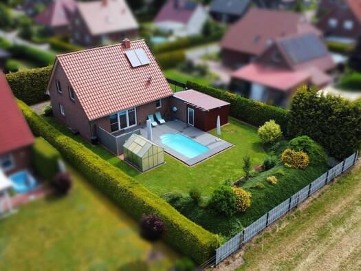 Einfamilienhaus zum Kauf 299.000 € 5 Zimmer 115 m² 650 m² Grundstück Dietrichsfeld Aurich / Dietrichsfeld 26607