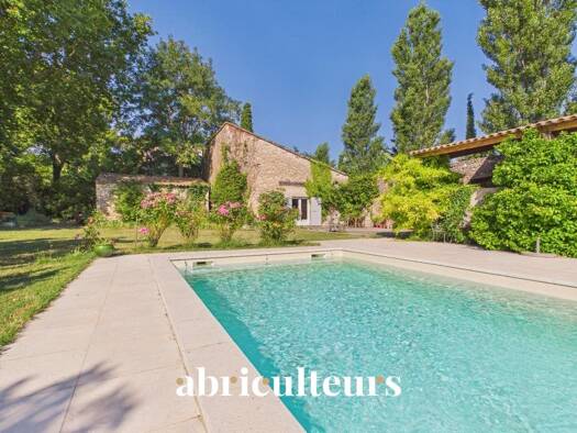 Haus zum Kauf 745.200 € 309 m² 7.880 m² Grundstück Orgon 13660