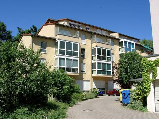Wohnung zur Miete 720 € 3 Zimmer 72 m² Geschoss 1/4 frei ab sofort Innenstadt Fürth 90762
