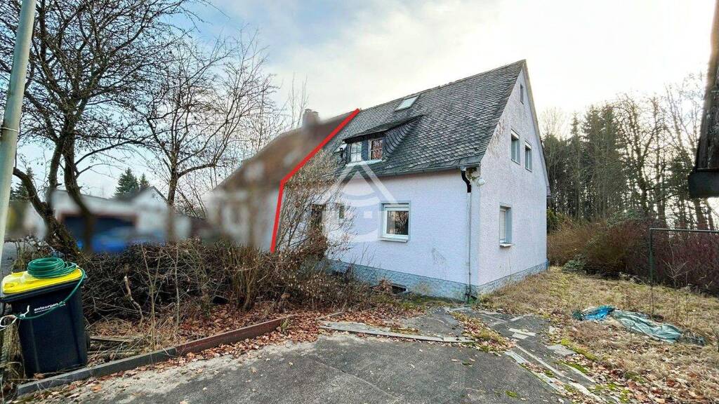 Doppelhaushälfte zum Kauf 39.000 € 5 Zimmer 100 m² 807 m² Grundstück Schirnding 95706