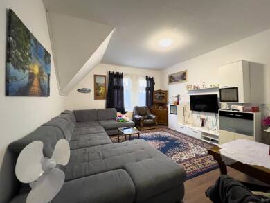 Wohnung zum Kauf 195.000 € 4 Zimmer 105 m² Solingen-Mitte Solingen 42655