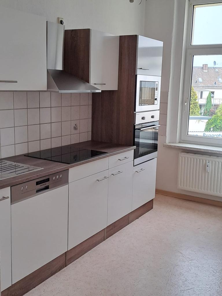 Wohnung zur Miete 300 € 2 Zimmer 54 m²<br/>Wohnfläche 1.<br/>Geschoss Stresemannstraße 71 Hammertorvorstadt Plauen 08527