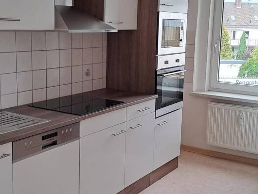 Wohnung zur Miete 270 € 2 Zimmer 54 m² 1. Geschoss Stresemannstraße 71 Reusa Plauen 08527