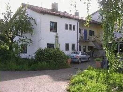 Einfamilienhaus zum Kauf 190.000 € 7 Zimmer 66 m² 5.675 m² Grundstück Seubrigshausen 97702