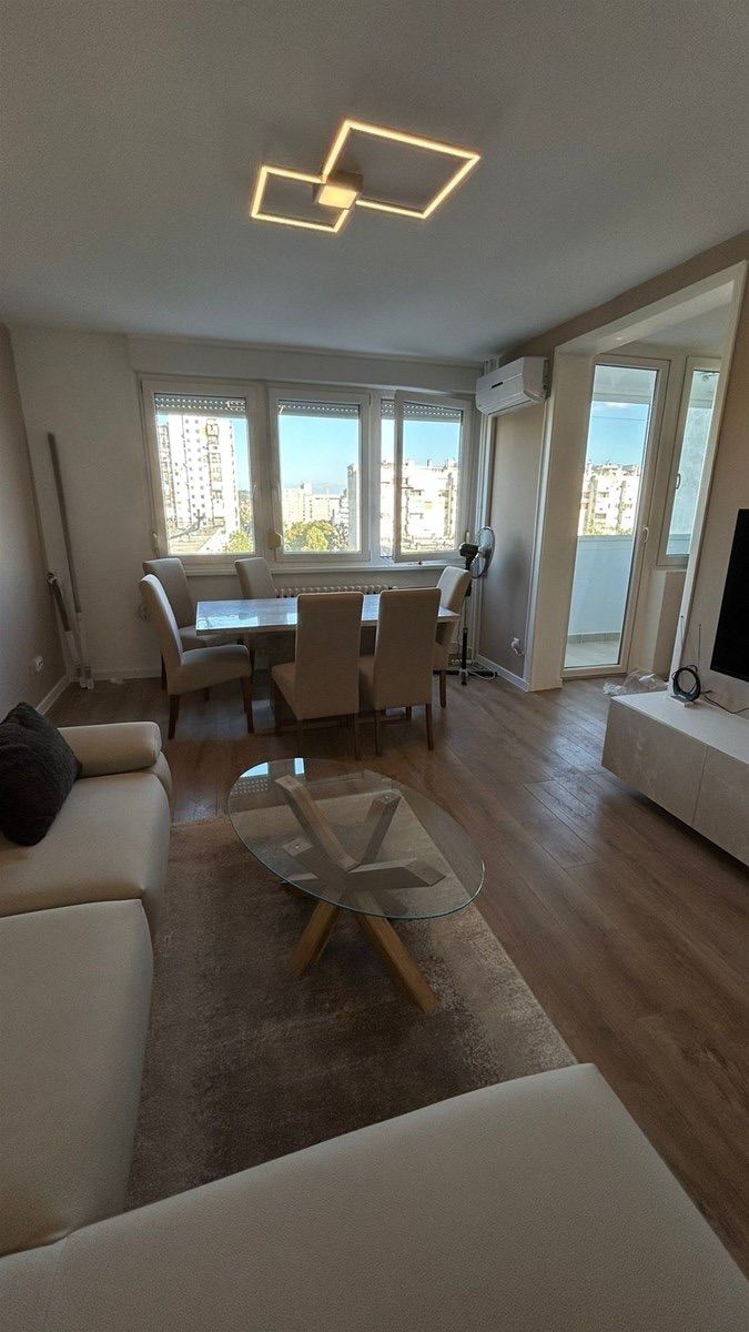 Wohnung zur Miete 850 € 3 Zimmer 65 m²<br/>Wohnfläche 7.<br/>Geschoss Gajnice