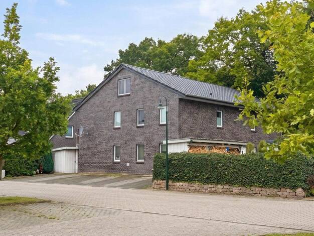 Doppelhaushälfte zum Kauf provisionsfrei 850.000 € 12 Zimmer 300 m² 591 m² Grundstück Osterrönfeld 24783