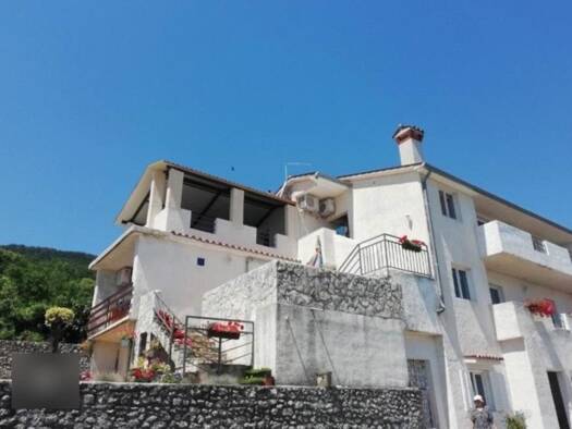 Einfamilienhaus zum Kauf 600.000 € 15 Zimmer 350 m² 1.029 m² Grundstück Raša 52223
