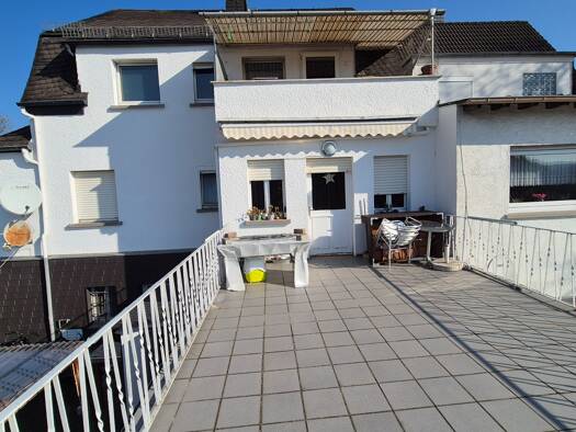 Einfamilienhaus zum Kauf 349.000 € 9 Zimmer 220 m² 762 m² Grundstück Niederbrechen Brechen 65611