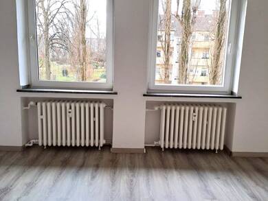 Wohnung zur Miete 469 € 3 Zimmer 61,9 m² 1. Geschoss frei ab sofort Schlachtenstr. 13 Mittelmeiderich Duisburg 47137