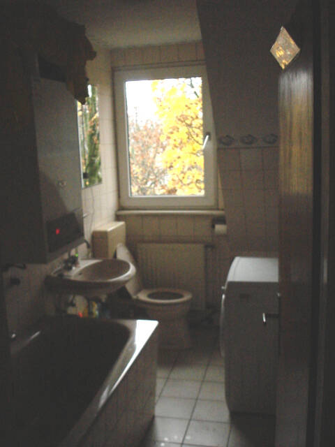Dachgeschosswohnung in der Dortmunder Nord-Stadt, nahe am Bhf sucht neue Mieter!!!!! – Westerbleichstraße 36, 44147 Dortmund – Vorschaubild 4