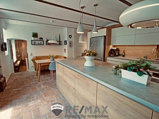 Einfamilienhaus zum Kauf 944.000 € 9 Zimmer 365 m² 930 m² Grundstück Hornstein 7053