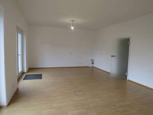 Wohnung zur Miete 590 € 2 Zimmer 76 m² Geschoss 1/4 frei ab 01.11.2026 Adenauerstraße 106 Ormesheim Mandelbachtal 66399