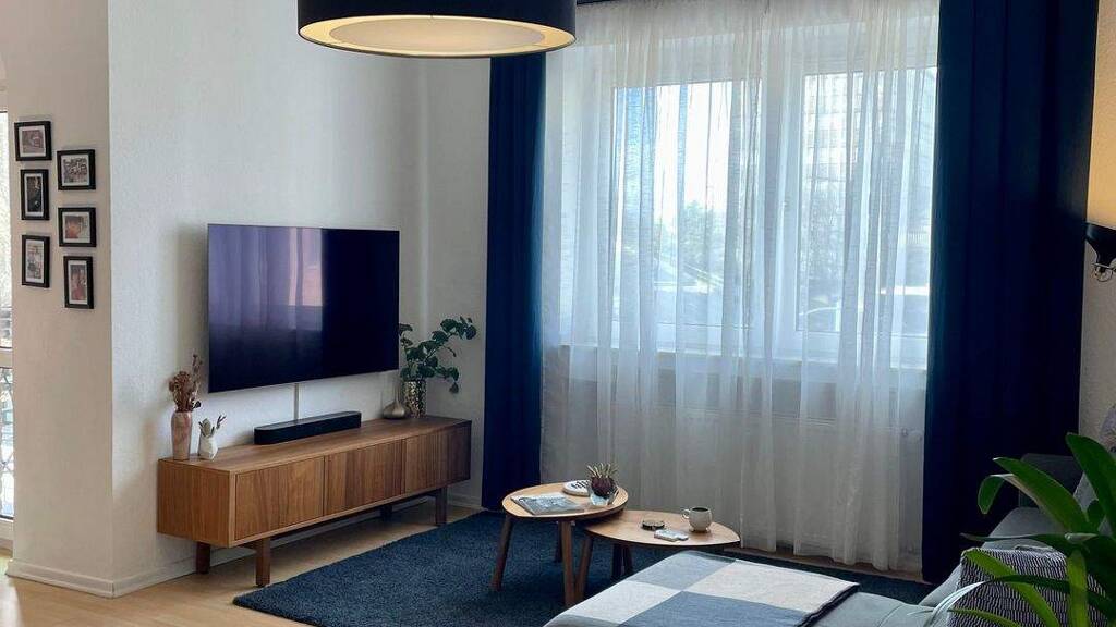 Wohnung zur Miete 1.250 € 3 Zimmer 92 m² 3. Geschoss frei ab sofort Rath Düsseldorf 40472