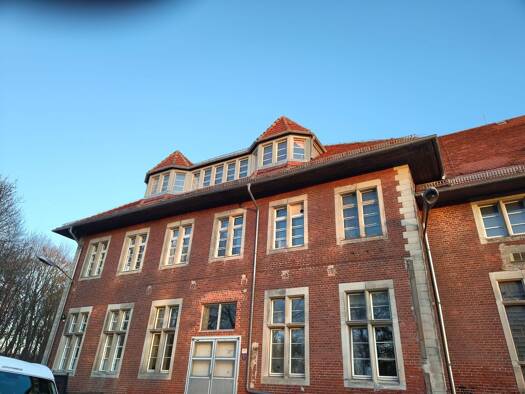 Büro zur Miete provisionsfrei 996 € 3 Zimmer 99,5 m² Bürofläche Schwanebecker Chaussee 9 Buch Berlin 13125