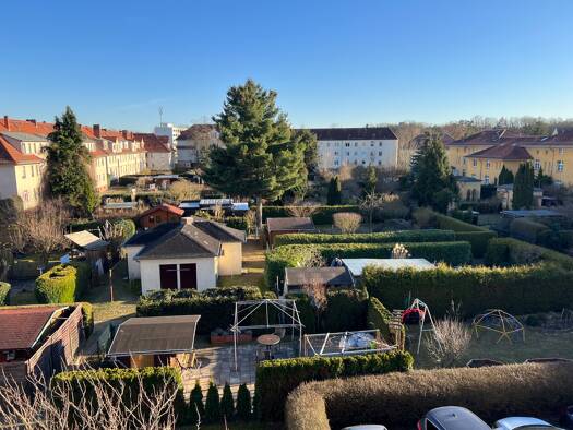 Wohnung zur Miete 920 € 3 Zimmer 90 m² Geschoss 2/3 frei ab 01.06.2026 Voltastraße 3 Hennigsdorf 16761