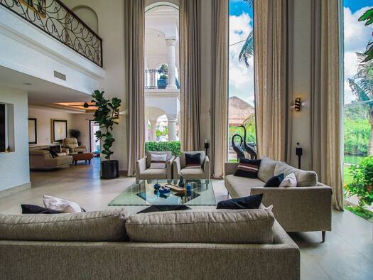 Einfamilienhaus zum Kauf 2.251.381 € 1.828 m² 550 m² Grundstück Bahia Kantenah 22  77733 Puerto Aventuras  Q.R.  M Puerto Aventuras 77733